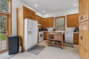 4637 Aspen Ridge Cir, Eagan, MN 55122 - Photo 11