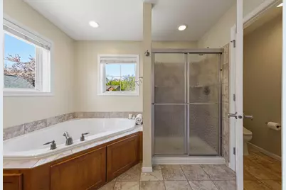 6788 Fountain Lane N, Maple Grove, MN 55311 - Photo 23