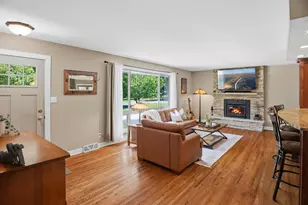 455 Arcwood Rd, Mahtomedi, MN 55115 - Photo 5