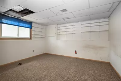 6215 Cavell Avenue N, Brooklyn Park, MN 55428 - Photo 25