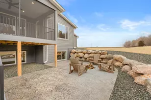 1713 Boelter Estates Dr NW, Rochester, MN 55901 - Photo 13