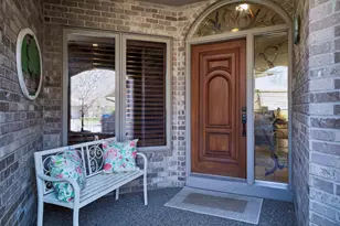 17738 Landmark Ct, Lakeville, MN 55044 - Photo 3