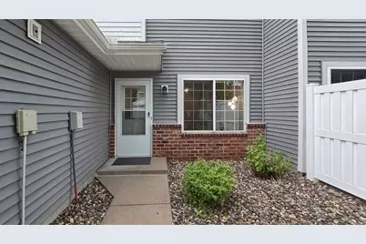 2024 Gresham Avenue N, Oakdale, MN 55128 - Photo 5