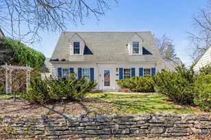 809 Ridge St, Saint Paul, MN 55116 - Photo 1