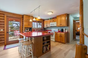 18986 Captive Lake Rd, Garrison, MN 56450 - Photo 7