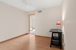 840 Old Town Dr, New Brighton, MN 55112 - Photo 9