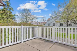 840 Old Town Dr, New Brighton, MN 55112 - Photo 23