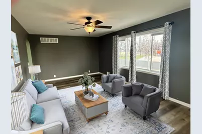 310 Southview Avenue S, Gaylord, MN 55334 - Photo 9