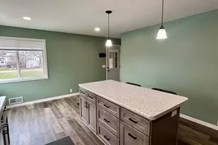 310 Southview Ave S, Gaylord, MN 55334 - Photo 7