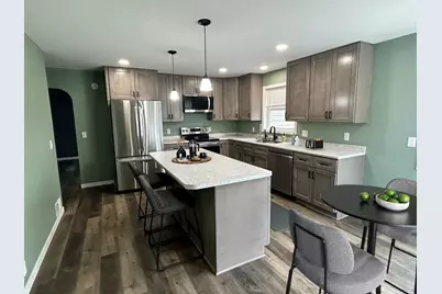 310 Southview Avenue S, Gaylord, MN 55334 - Photo 5