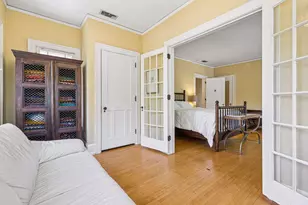 2304 Lake Pl, Minneapolis, MN 55405 - Photo 35