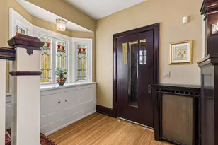2304 Lake Pl, Minneapolis, MN 55405 - Photo 5