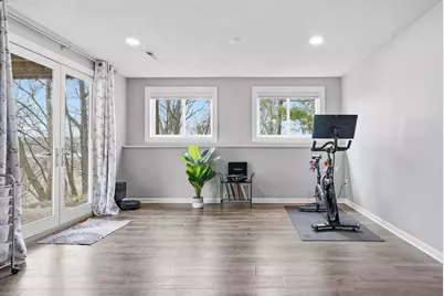 8105 Dakota Lane, Chanhassen, MN 55317 - Photo 23