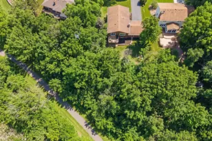 8105 Dakota Ln, Chanhassen, MN 55317 - Photo 31