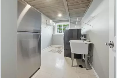 8105 Dakota Lane, Chanhassen, MN 55317 - Photo 29