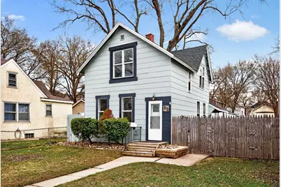 80 Geranium Avenue W, Saint Paul, MN 55117 - Photo 1
