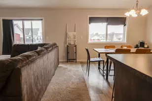 8656 Gateway Cir, Monticello, MN 55362 - Photo 3