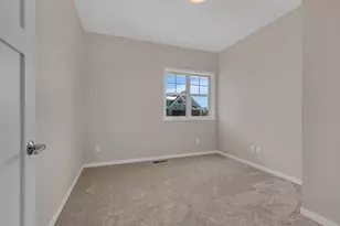 3085 Nottingham Rd S, Saint Cloud, MN 56301 - Photo 13