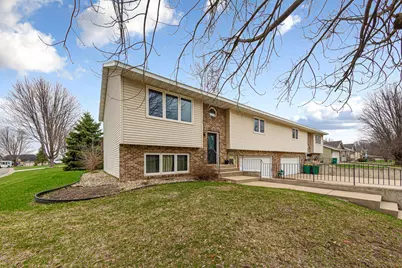 135 Barony Road, Le Sueur, MN 56058 - Photo 1