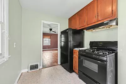 3008 Chowen Avenue N, Robbinsdale, MN 55422 - Photo 9