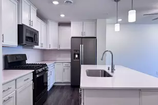 7224 Elmo Ct, Lino Lakes, MN 55038 - Photo 9