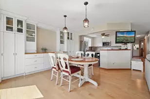 14720 Dunbar Ct, Apple Valley, MN 55124 - Photo 7