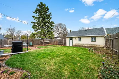 298 Washburn Avenue N, Minneapolis, MN 55405 - Photo 21