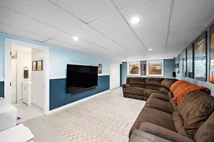 298 Washburn Ave N, Minneapolis, MN 55405 - Photo 15