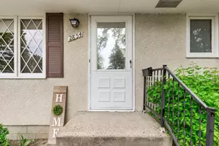 2854 Churchill St, Roseville, MN 55113 - Photo 27