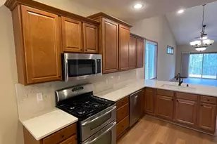 2333 Olivia Ct E, Maplewood, MN 55119 - Photo 5
