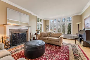 51 W Sarnia St, Winona, MN 55987 - Photo 5