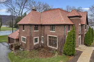 51 W Sarnia St, Winona, MN 55987 - Photo 41