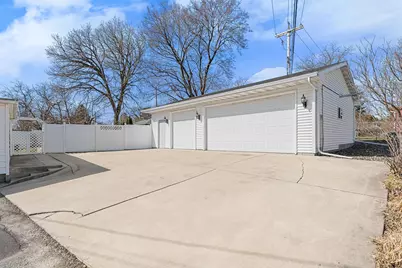 516 Truman Avenue, Owatonna, MN 55060 - Photo 35