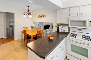 10205 39th Ave N, Plymouth, MN 55441 - Photo 9