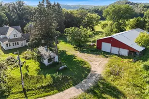 W6650 690th Ave, Beldenville, WI 54003 - Photo 5