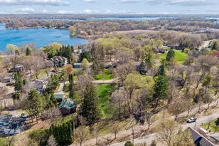 3142 Brooks Ln, Wayzata, MN 55391 - Photo 31