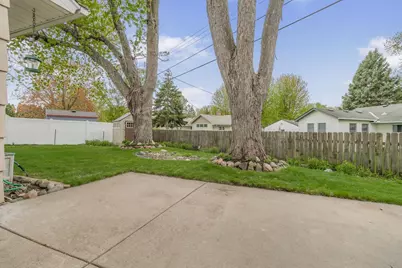 3707 Howard Avenue, White Bear Lake, MN 55110 - Photo 23