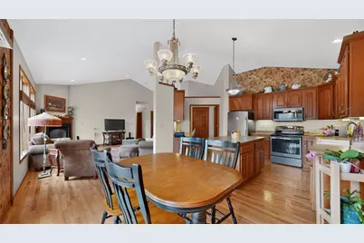 1032 Rocky Creek Drive NE, Rochester, MN 55906 - Photo 17