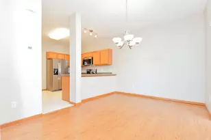 8626 Savanna Oaks Bay, Woodbury, MN 55125 - Photo 5
