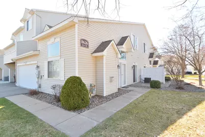 8626 Savanna Oaks Bay #A, Woodbury, MN 55125 - Photo 1