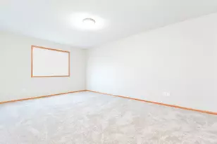 8626 Savanna Oaks Bay, Woodbury, MN 55125 - Photo 11