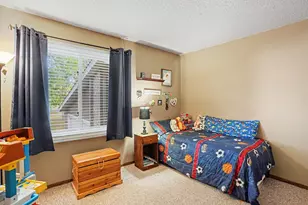 12405 Villaburne Dr, Burnsville, MN 55337 - Photo 11