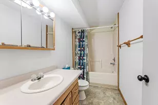 160 Orchard Manor Dr SE, Plainview, MN 55964 - Photo 19
