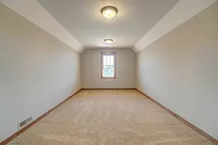 2637 Cottage Grove Pl, Woodbury, MN 55129 - Photo 33