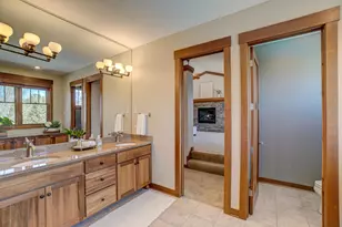 2637 Cottage Grove Pl, Woodbury, MN 55129 - Photo 21