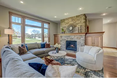 2637 Cottage Grove Place, Woodbury, MN 55129 - Photo 9