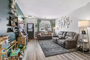 26 River Woods Dr W, Saint Paul Park, MN 55071 - Photo 5
