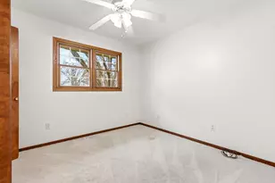 121 W Rowena St, Ivanhoe, MN 56142 - Photo 31