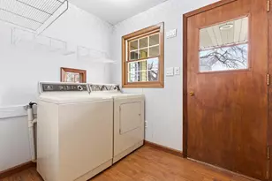 121 W Rowena St, Ivanhoe, MN 56142 - Photo 39