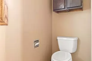 121 W Rowena St, Ivanhoe, MN 56142 - Photo 27